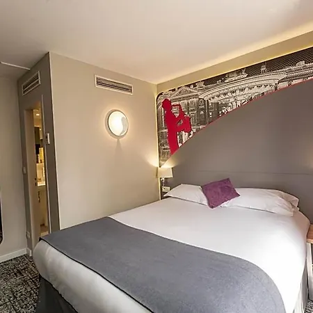 Design Place D'italie Hotel