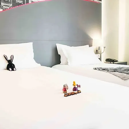 호텔 인 디자인 13 3*
