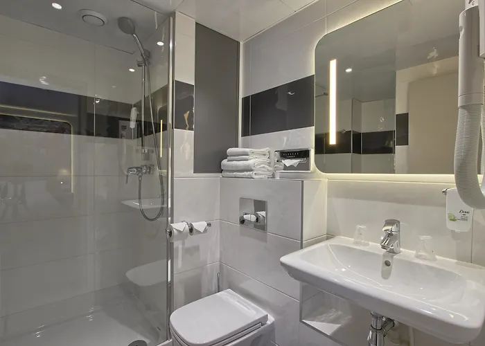 Design Place D'italie Hotel